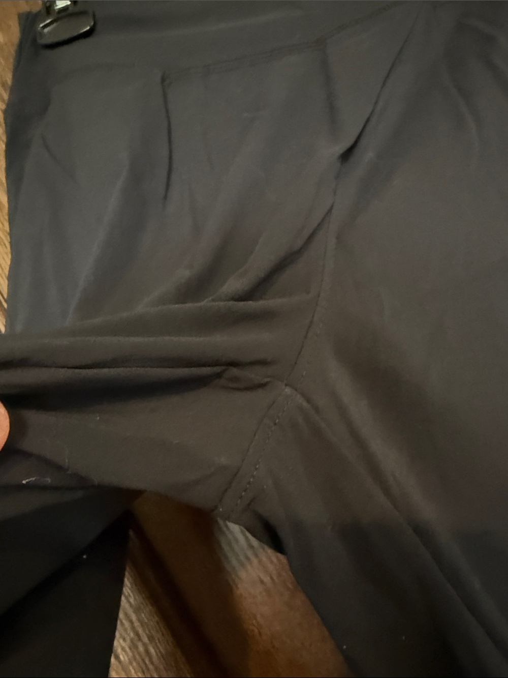 Mountain Hardware Black Athletic Zip Pocket Leggings Small - Picture 4 of 10